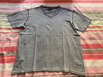 Tshirt gris col V Atlas for Men