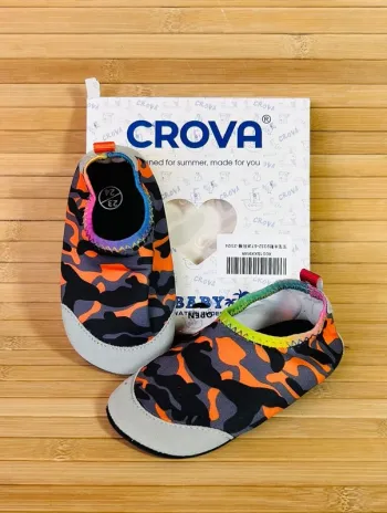 Chaussure d'eau ou de gym 23/24