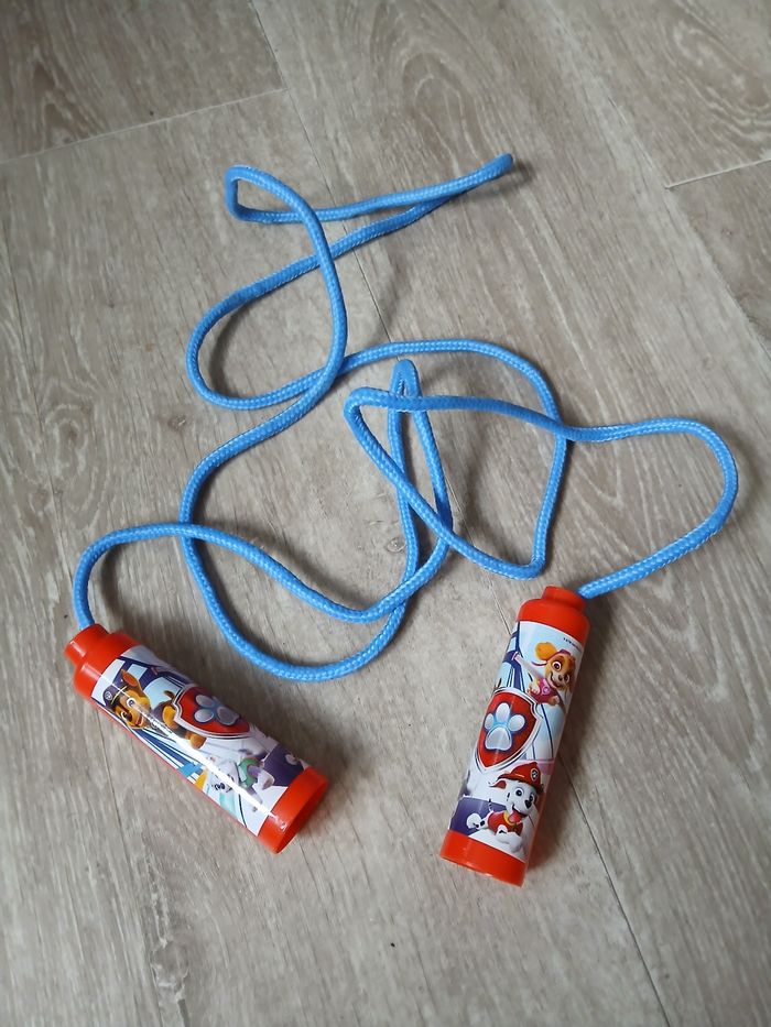 Corde à sauter pat patrouille