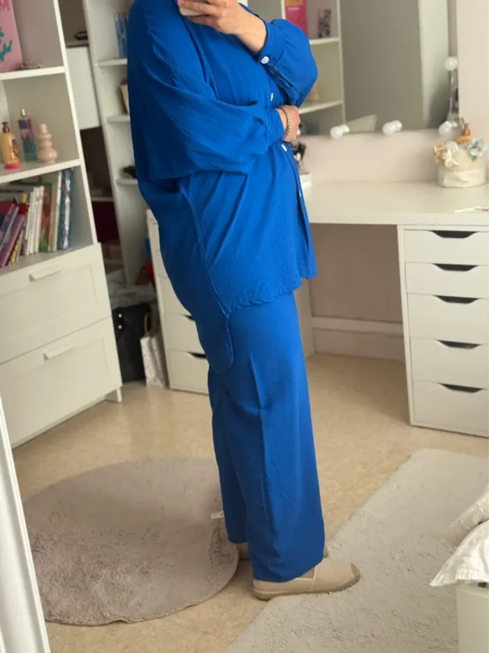 Ensemble bleu roi - photo numéro 2
