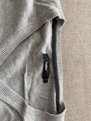 Pull Celio taille L gris clair
