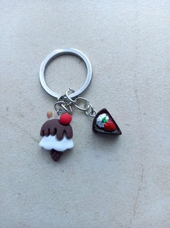 Porte-clés glace et gâteau