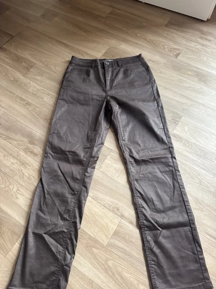 Pantalon marron similicuir Cache Cache