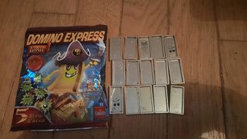 Domino express pirate