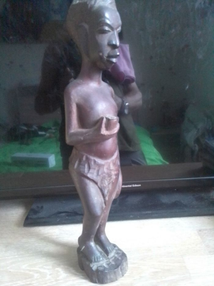 Figurine dogon en bois - photo numéro 2