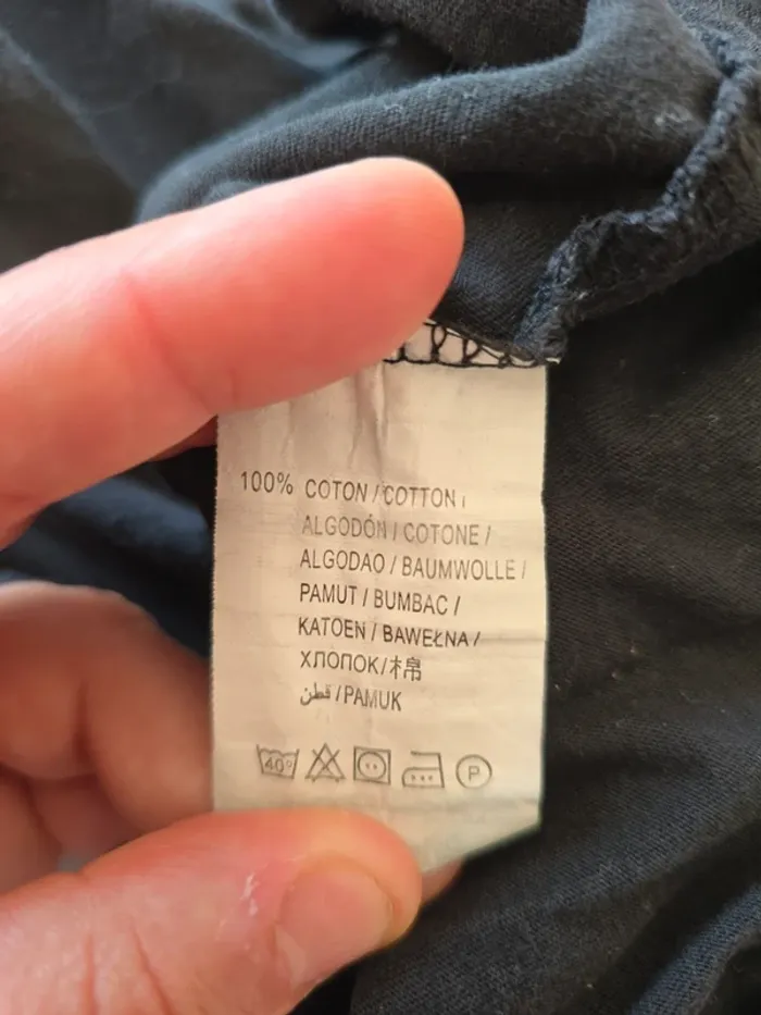 Maillot Noir Taille XL Marque "Basic Tee Shirt" - photo numéro 4