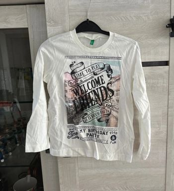 Teeshirt benetton taille 6/7 ans