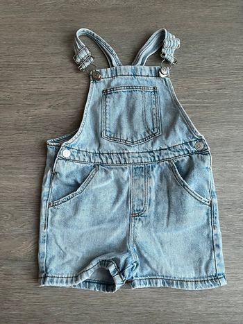 Jolie salopette en jean 18-24 mois Zara