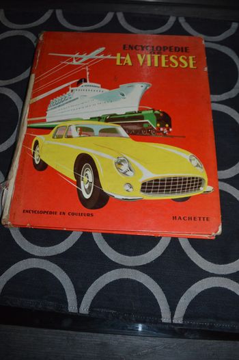 Livre Encyclopédie de la vitesse Hachette