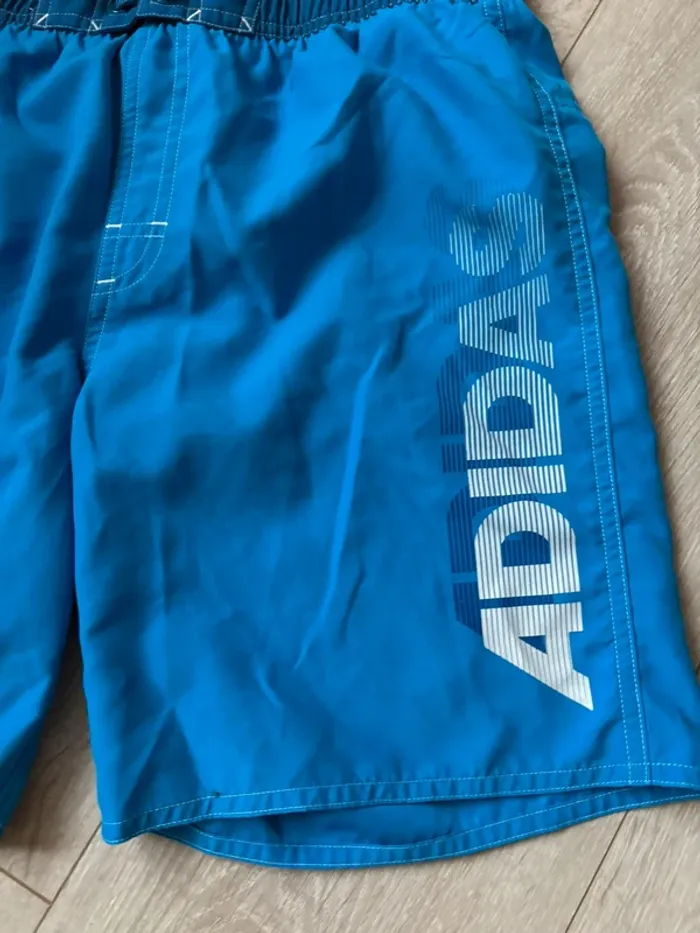 Short de bain Adidas taille M - photo numéro 3