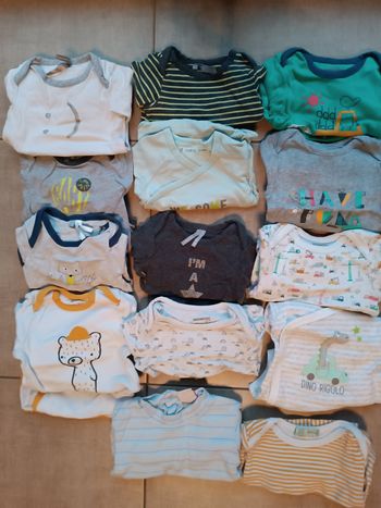 Lot bodies manches longues garçon 9 mois