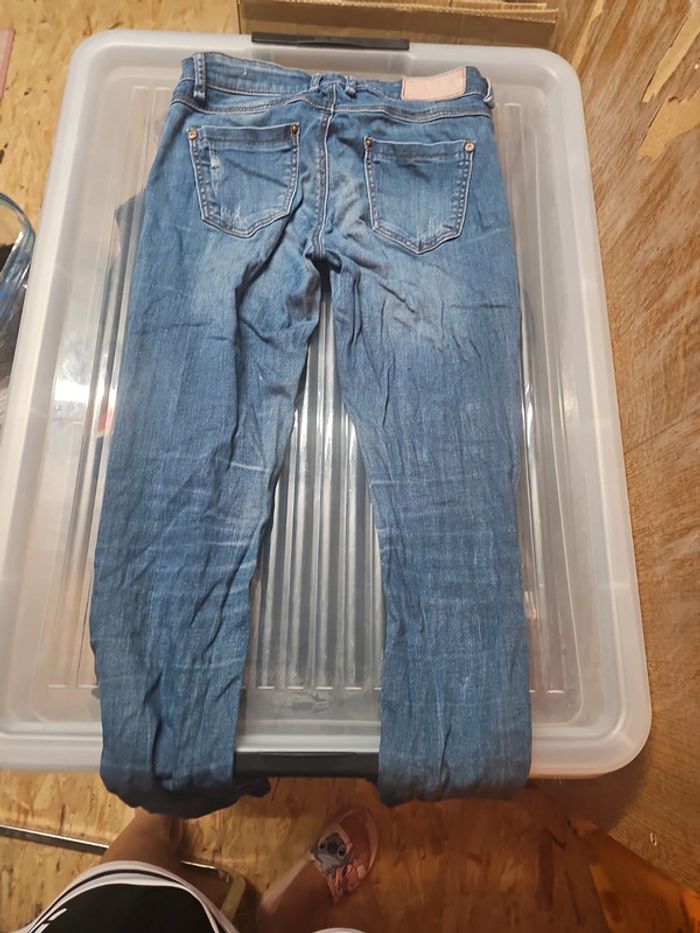 Jeans stradivarius - photo numéro 3