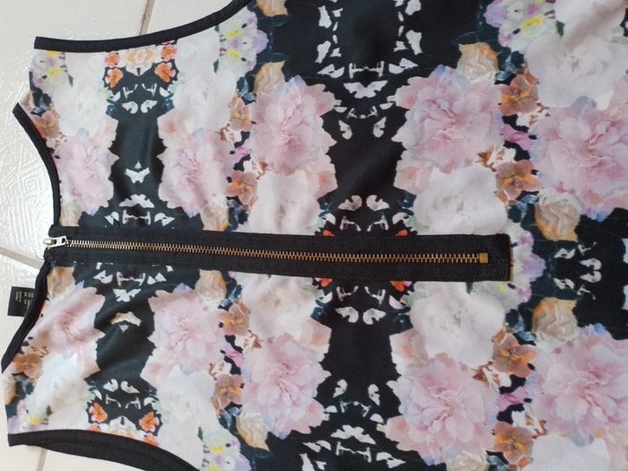 Robe femme motif fleurs H&M - photo numéro 13