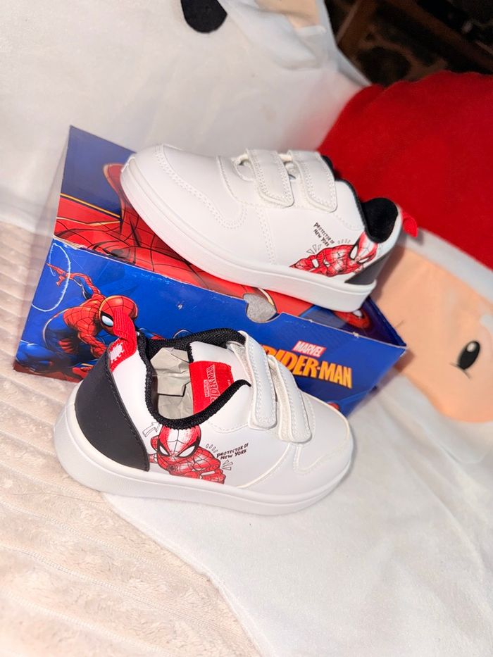 Basket Spiderman Marvel - photo numéro 2