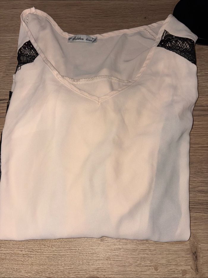 Blouse à dentelle