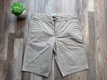 - Short Jules (J) - Taille 40 - Très bon état