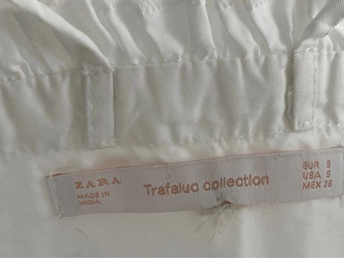 Crop top Zara trafaluc taille S en 100% coton avec perles brodées en forme de fleurs 🌸 - photo numéro 7