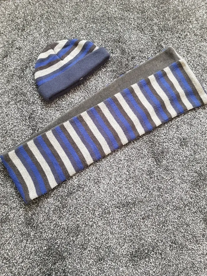 Ensemble cache nez et bonnet 6/7 ans - photo numéro 3