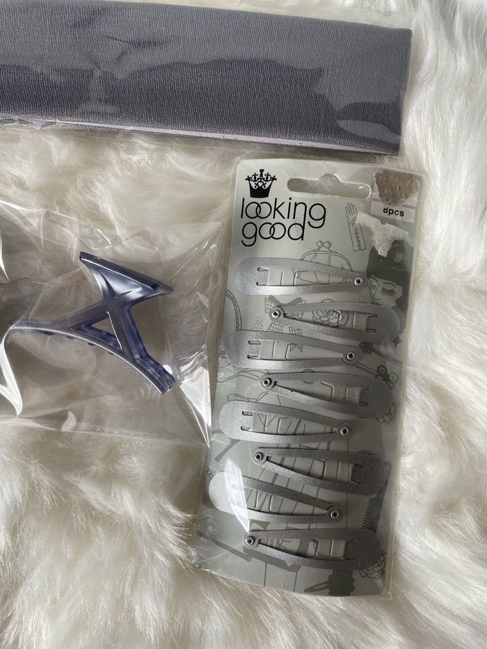 Lot accessoires pour cheveux gris - photo numéro 3