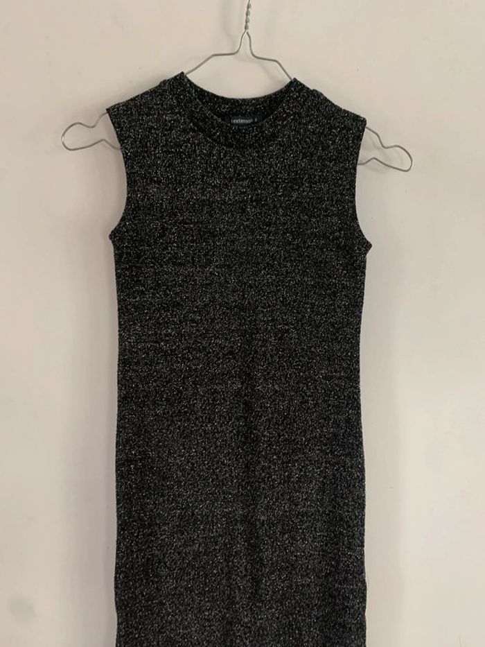 Robe à paillettes - photo numéro 2