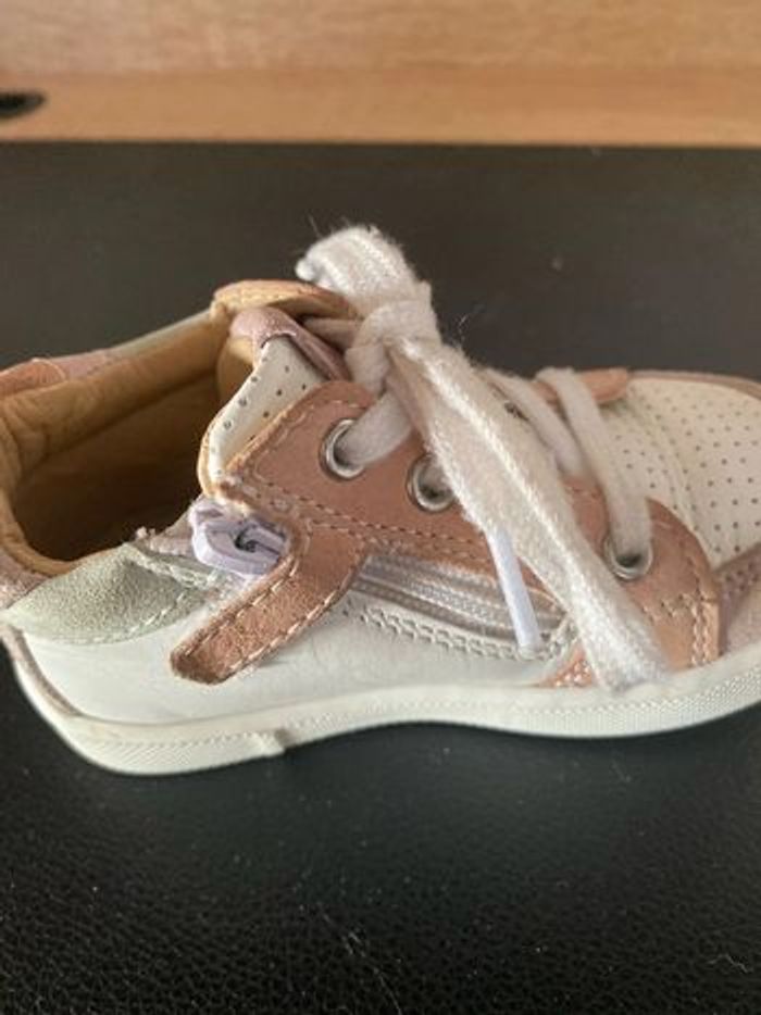 Chaussures Na! Pointure 21 - photo numéro 4
