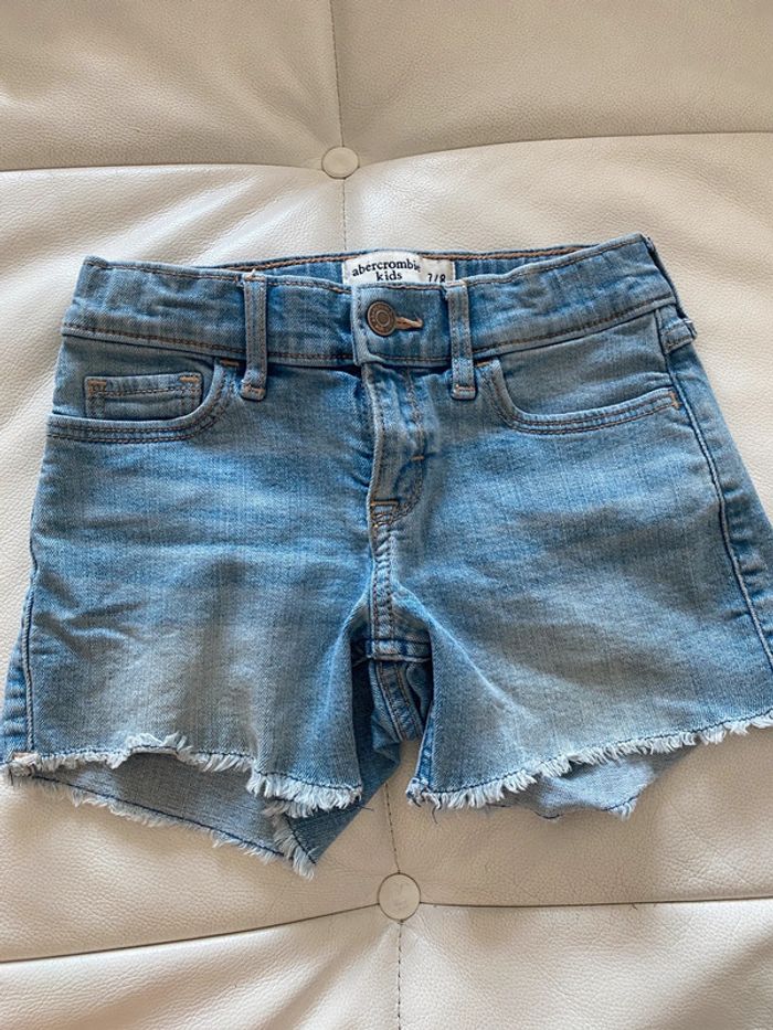 Short en jean Abercrombie 7-8 ans