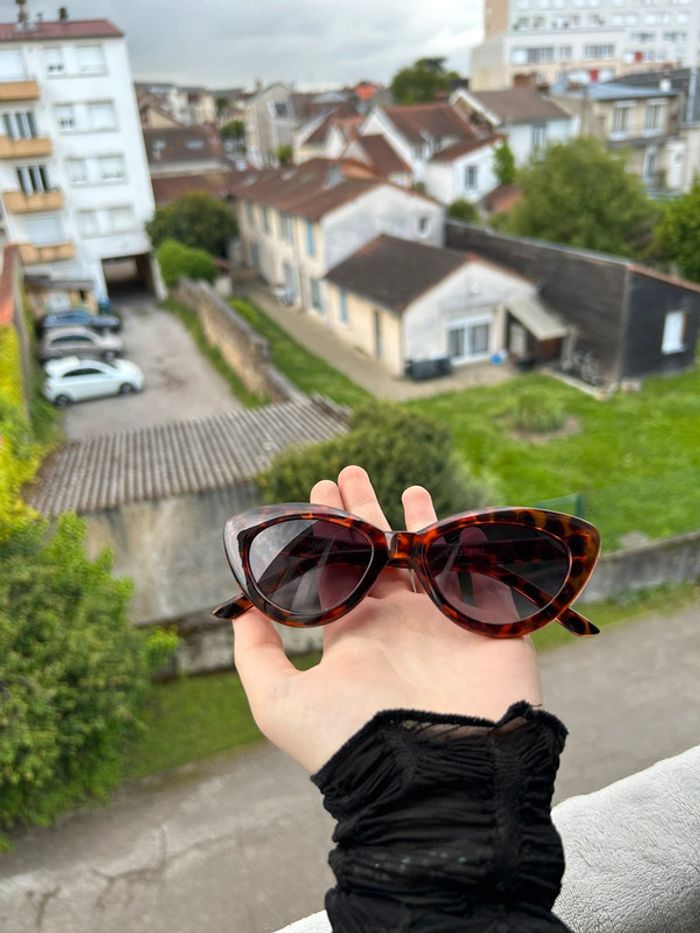 Lunette de soleil léopard 🐆 - photo numéro 2