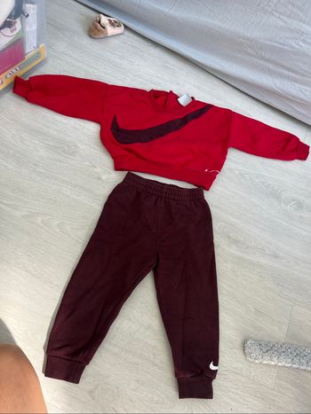 Ensemble Nike 24 mois