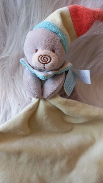Doudou peluche ours avec mouchoir phosphorescent- Baby Nat