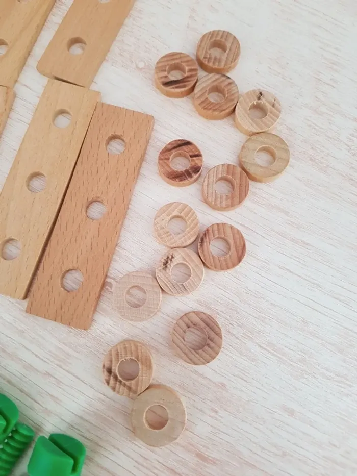 Jeu de construction à visser en bois - photo numéro 16