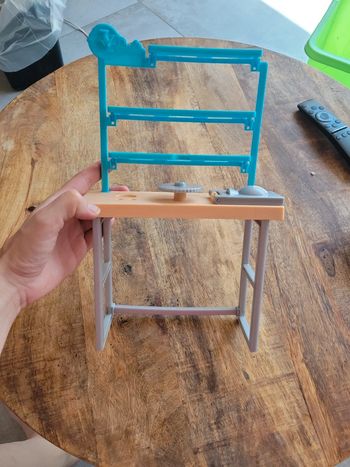 Jouet stand poupée barbie artiste accessoires barbie dans autres annonces