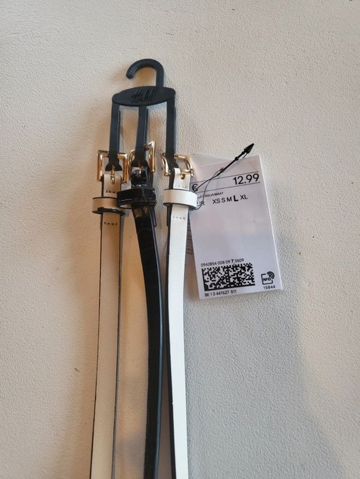 3 ceintures neuves hetm Taille L