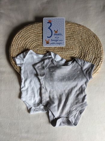 Bodys 3 mois