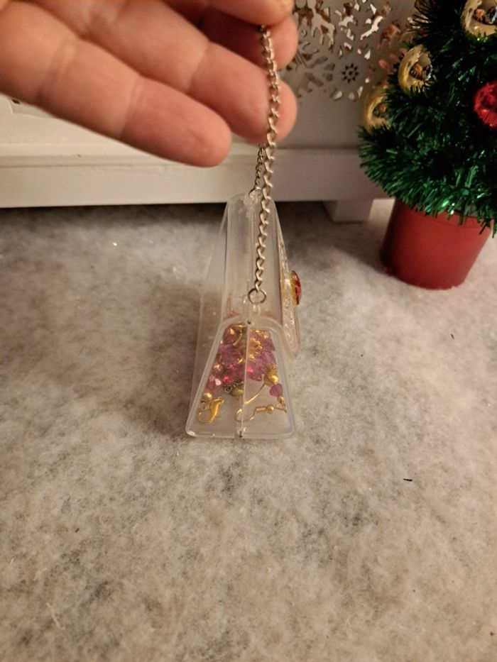 Bracelet rouge et doré avec boucles d'oreilles cœurs en verre rose - photo numéro 10