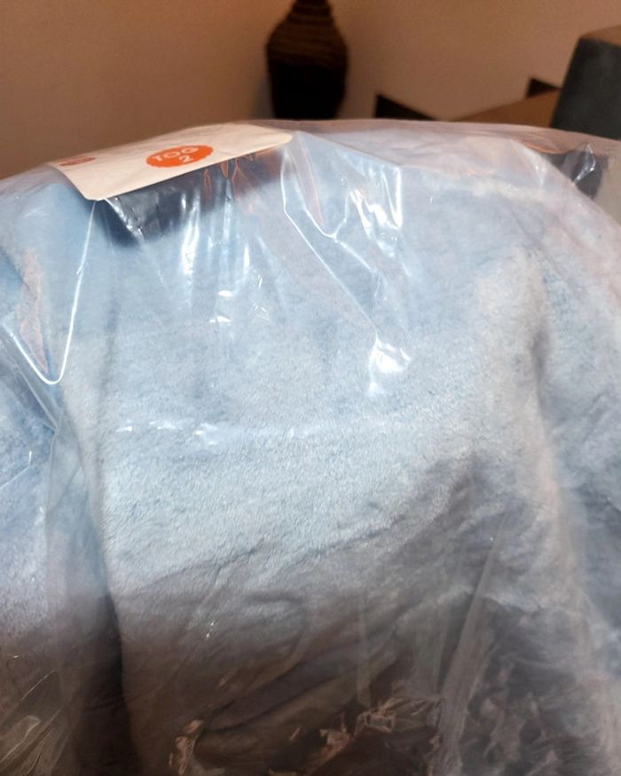Magnifique gigoteuse polaire bleu clair layette taille 65 cm trois kilos sept - photo numéro 3