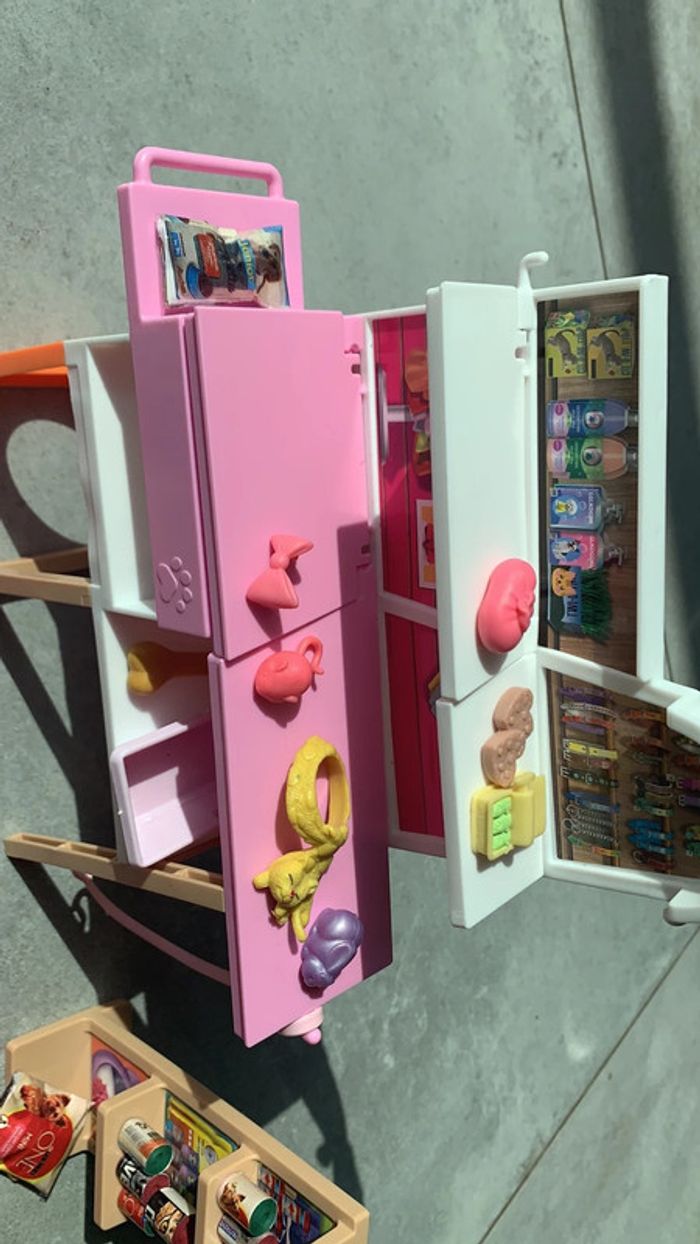Lot accessoires magasin animalier barbie avec accessoires chien - photo numéro 2