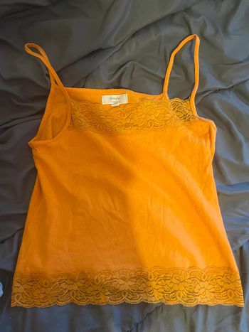 Débardeur orange dentelle vintage Jennyfer – look tendance rétro