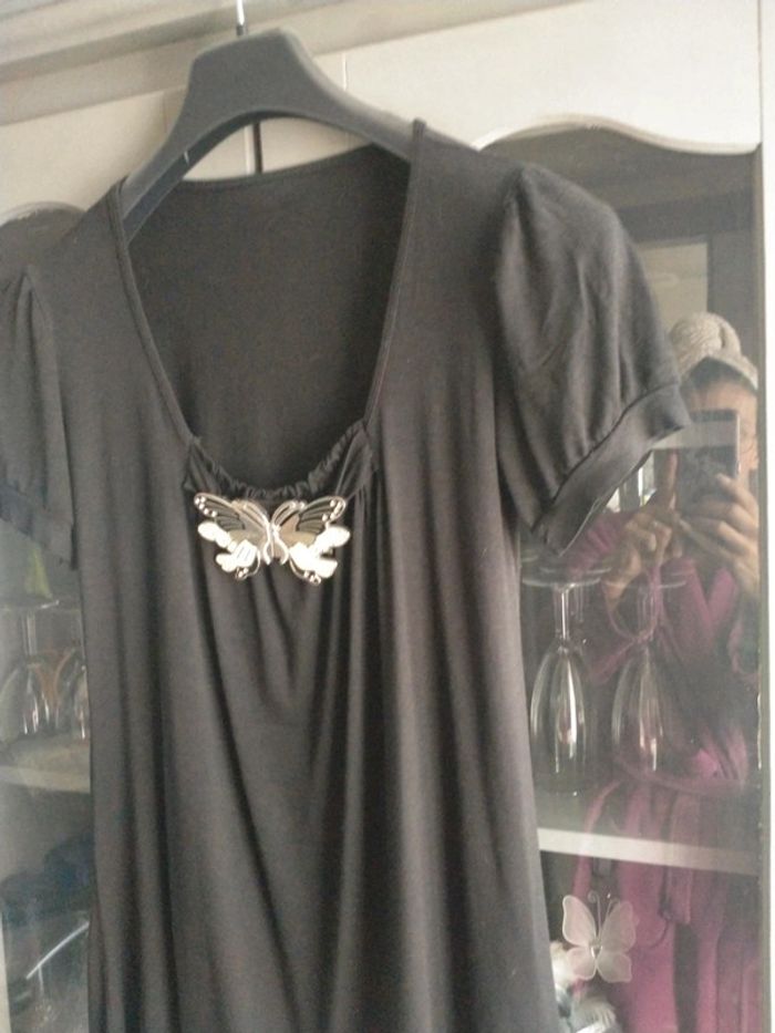 Tee-shirt noir T:40/42 - photo numéro 2