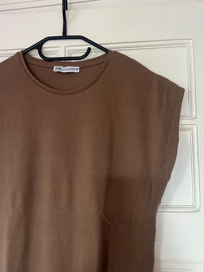 Haut Zara camel taille S - photo numéro 2