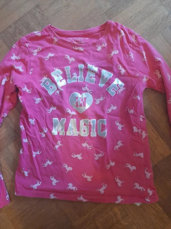 T.shirt Primark 8 9 ans - photo numéro 2