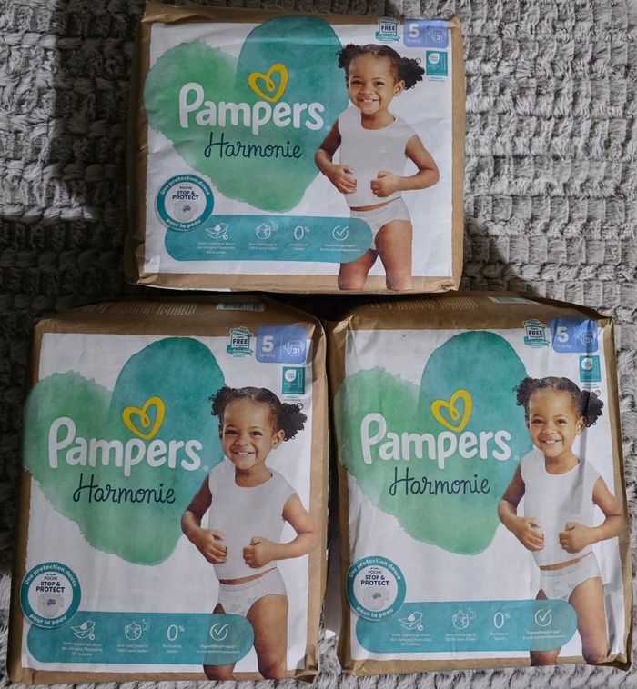 Couches Pampers Harmonie taille 5