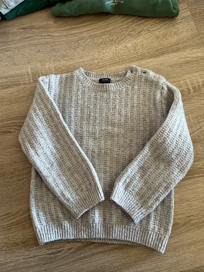 Pull beige