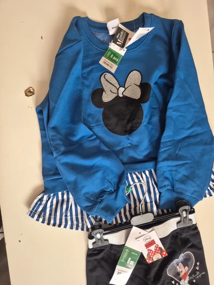 Ensemble : pull et pantalon minnie 8 ans - photo numéro 10