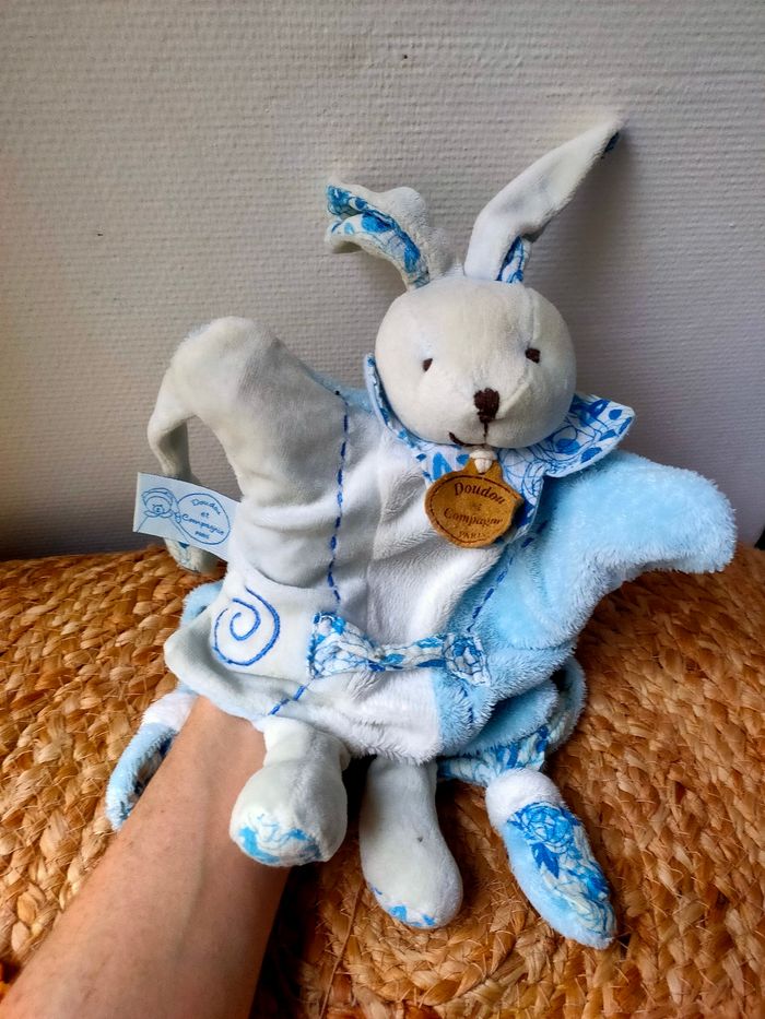 Doudou marionnette lapin tatoo fleurs - Doudou et compagnie - photo numéro 5