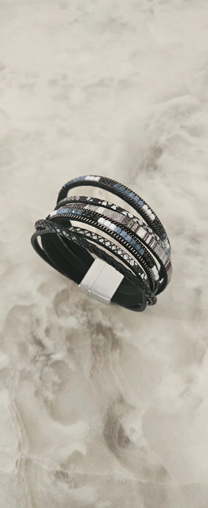Bracelet en cuir pour femme - photo numéro 2