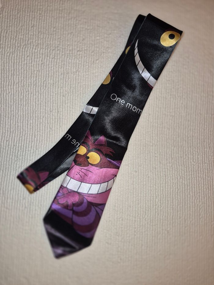 Cravate alice chat - photo numéro 2