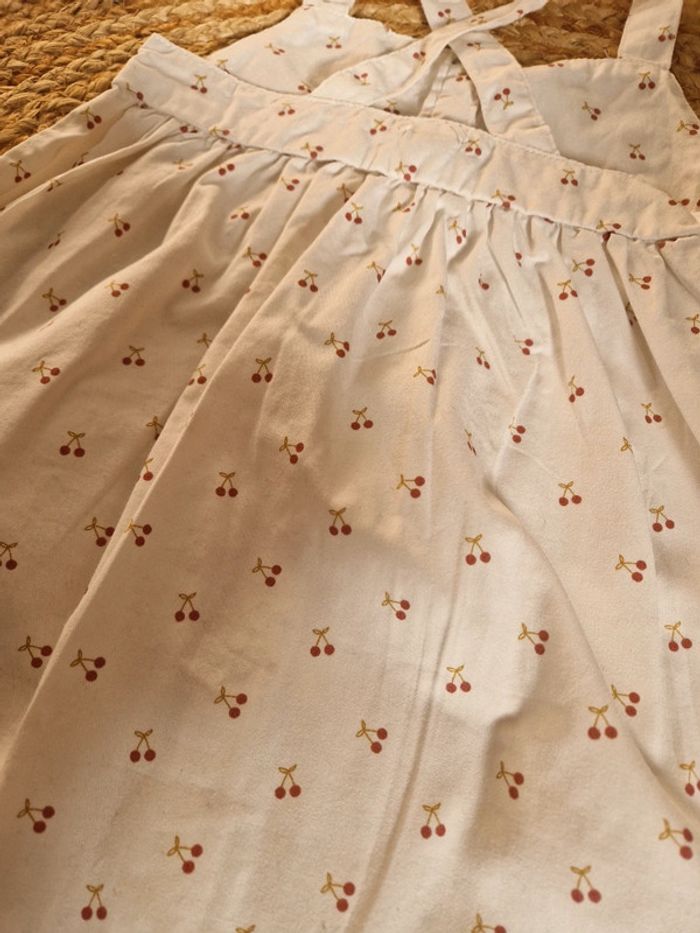 Superbe robe dos croisé blanc cassé motif cerise très chic Kiabi 🍓24 mois🍓 - photo numéro 4