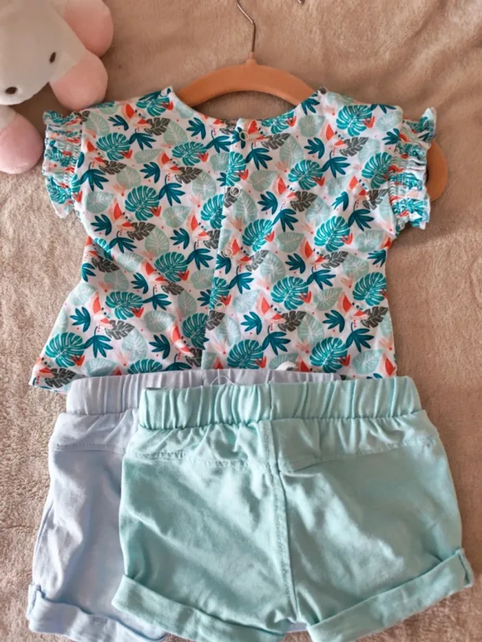 Ensemble 3 pièces t-shirt et short - photo numéro 3