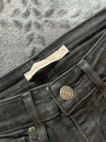 Jean noir levi’s
