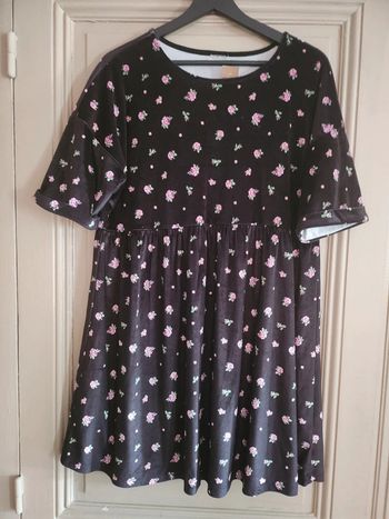 Robe Asos 38
